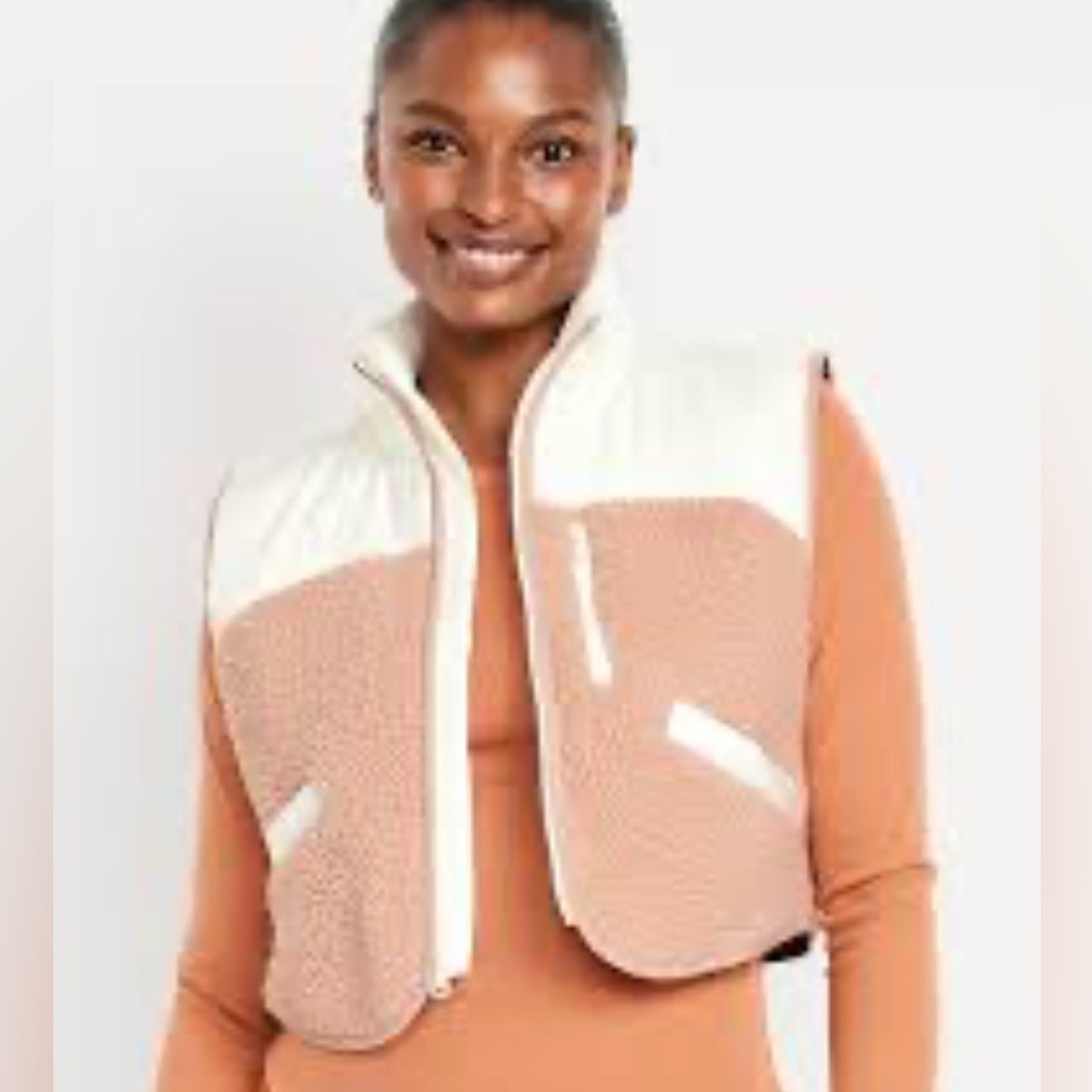 Old Navy Crop Hybrid Zip Vest